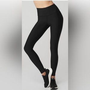 COPY - NWT Alo High-Waist Airlift Leggings